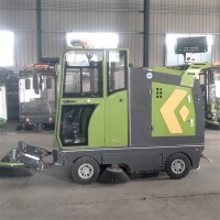 山東電動道路清掃車廠家銷售純電動（霧炮型）四輪道路清掃掃路車價格